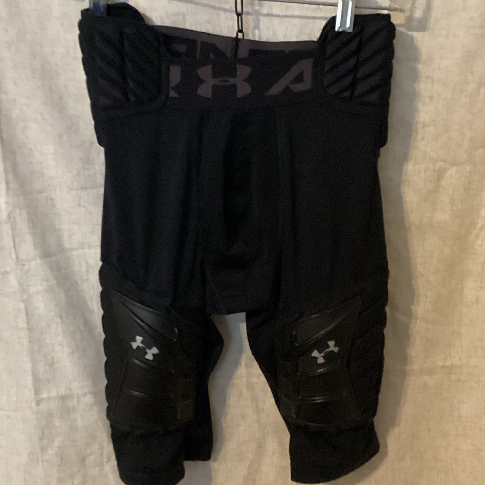 Under Armour Black Protective Sports Shorts, large youth, football. See pics